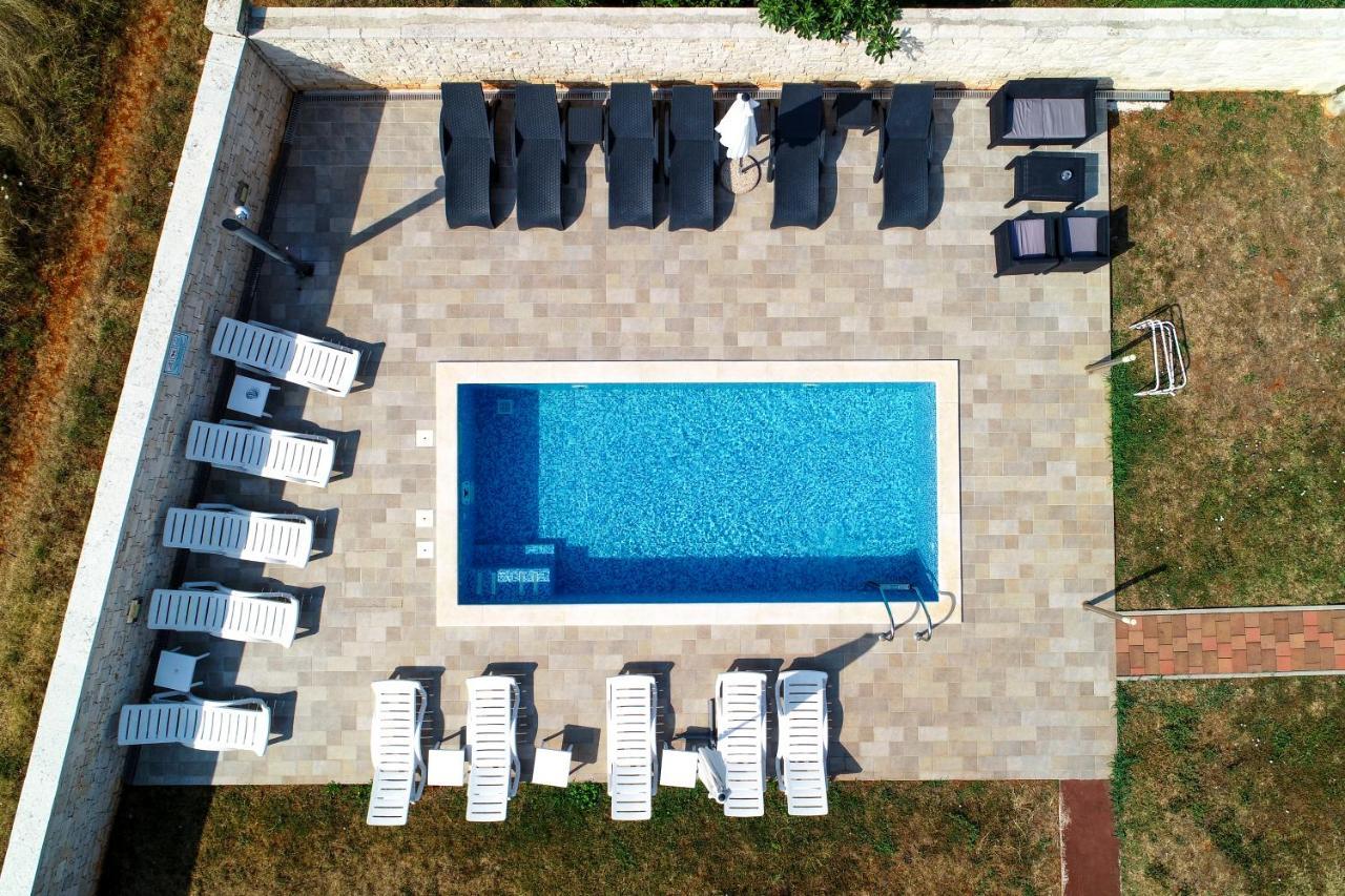 Apartments & Rooms Villa Adamovic Umag Ngoại thất bức ảnh